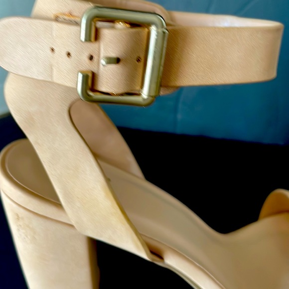 NWOT Suede Sandals. - Picture 8 of 10